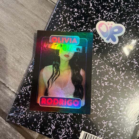 Olivia Rodrigo Trading Card & Sour Diary Composition Book - Picture 4 of 9